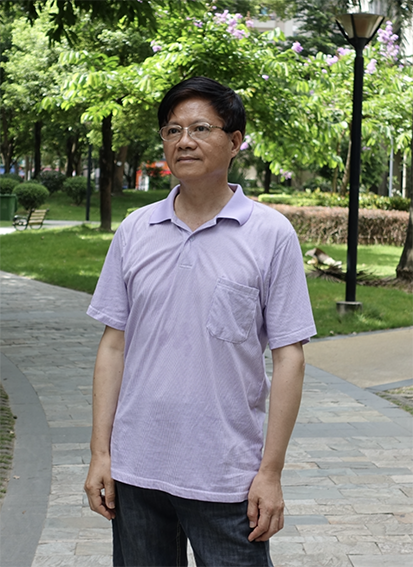 黄羡照片.png