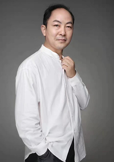 1623829592906525.jpg 谢千里照片.jpg