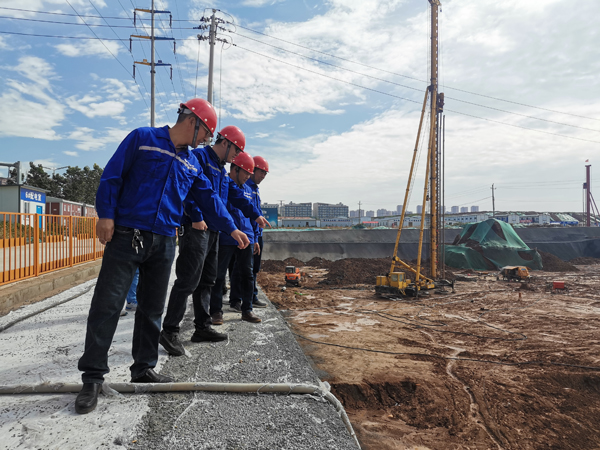 1634006086485446.jpg 基坑施工安全检查.jpg