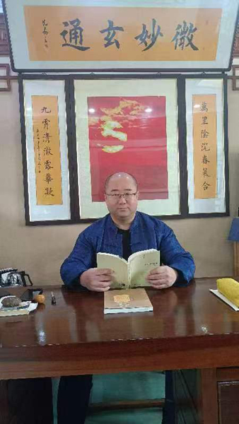 太原朱医生：医路耕耘三十载 足跟研究一人深