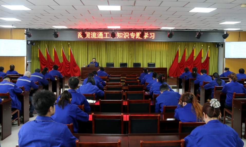 普法接地气 帮扶有温度