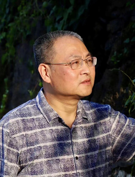 刀笔入砂，微毫见天地 ——紫砂篆刻艺人闻正荣的守艺之路