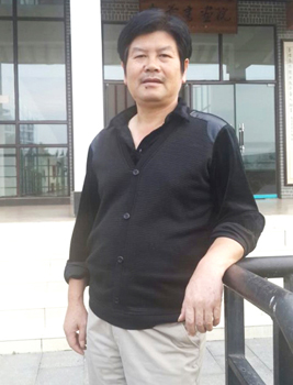 谢贵新