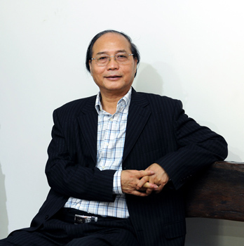 莫各伯