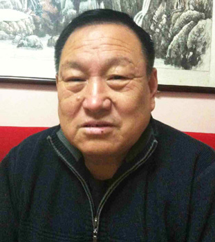 杨新社