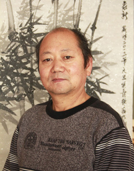 侯义栋