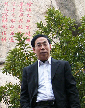 李进雄
