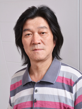 侯文拾