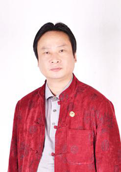 章友华
