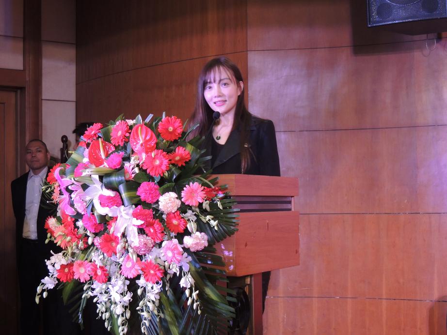 著名影星李小璐