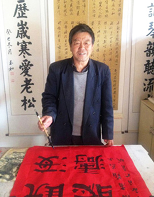张懿明
