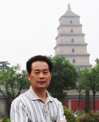 楼其华