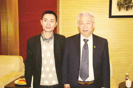 严斌与原卫生部副部长、清华大学医学院原副院长曹泽毅