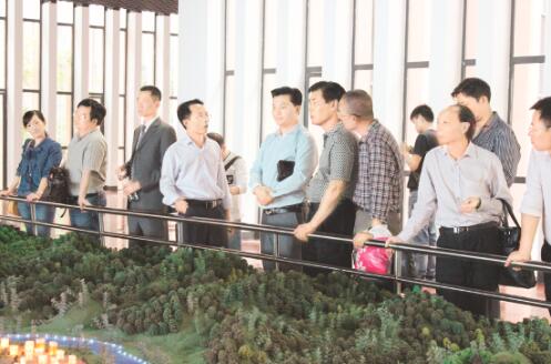 ●贵州赤水市相关部门领导介绍赤水市建设蓝图