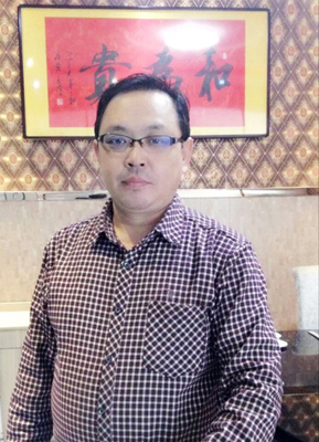 陈勿力吉