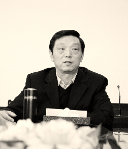 ●蓝白餐饮有限公司董事长任吉宏