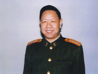 薛克彬