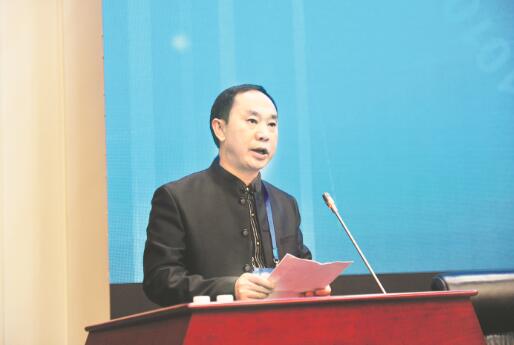●金沙县光明粮油储备管理有限公司副总经理吴基桥在大会上发言
