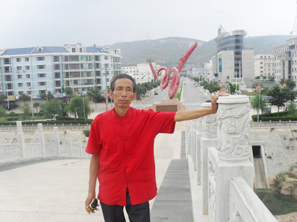 杨海成——优秀人民艺术家献礼全国两会