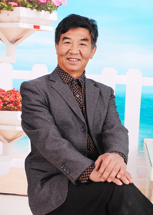 尹新江——优秀人民艺术家献礼全国两会