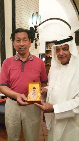 内画大师姚文吉与阿联酋迪拜友人文化交流7