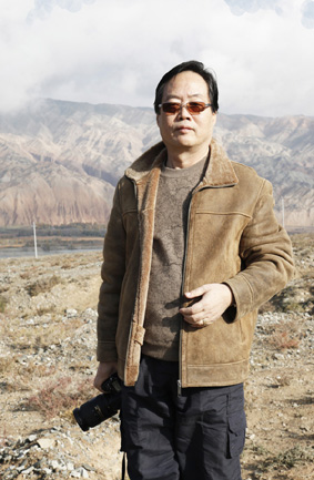 龚伟海——当代书画巨匠献礼建党95周年