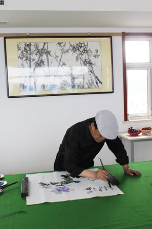 华玉建筑于2016年5月2日为于天忠成立书画工作室