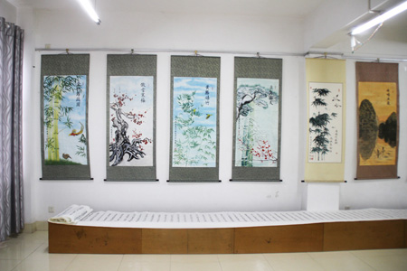 庆祝建党95周年书画文化传播大使自胜氢先生西双版纳个人书画展