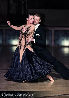 多蒙•克拉帕兹-娜塔莎•克拉贝