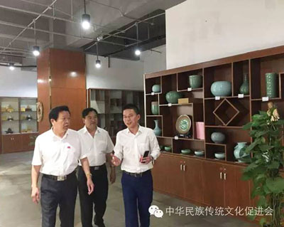 张林东主席应邀出席水墨丹青上海名家邀请展