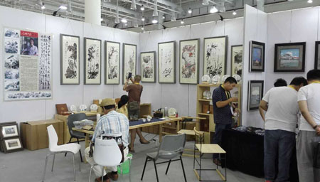 著名书画家何农应邀参加在厦门举办的9.8投洽会