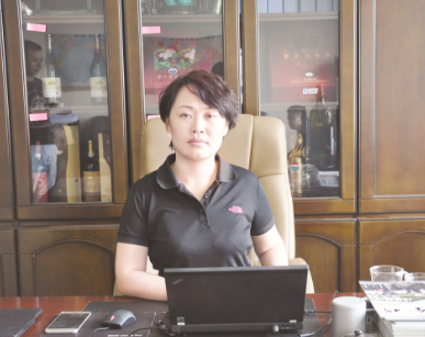 ●茅台葡萄酒公司营销总监兼任销售公司总经理傅崇