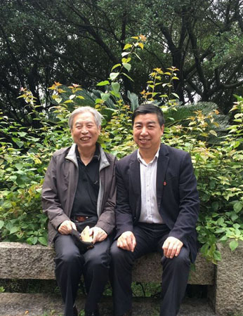 户广生老师与恒玉珊合影
