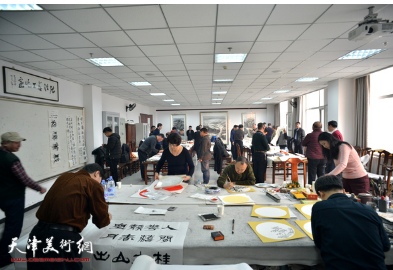 现场笔会
