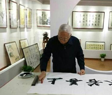 现场笔会