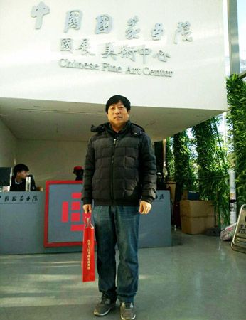 著名画家柴培甲参加“深入生活 扎根人民”艺术展 著名画家柴培甲参加“深入生活 扎根人民”艺术展