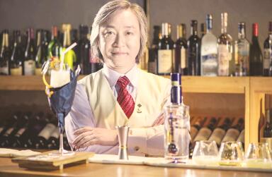 国际调酒大师许忠镇