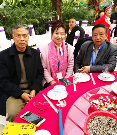 何梓溪参加中国雷锋战友艺术团108分团成立活动暨书画名家走基层文艺汇演