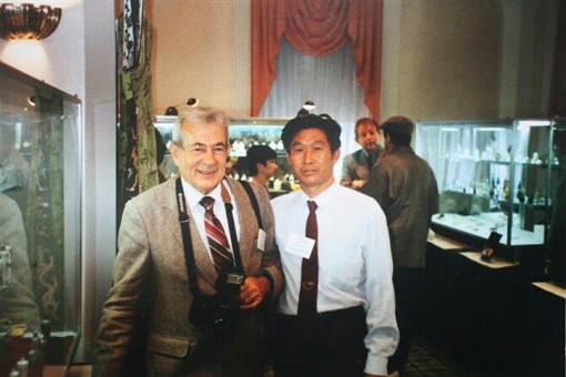 庆祝中旺画马艺术研究会公益讲座在刘坤岩美术馆正式启动