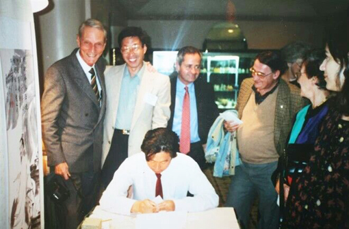 庆祝中旺画马艺术研究会公益讲座在刘坤岩美术馆正式启动