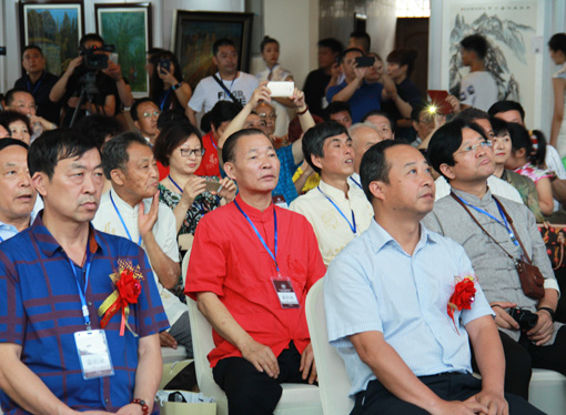 许金美先生（二排左2）参加第七届营造技术保护与发展学术论坛“古建与书画之美”大会