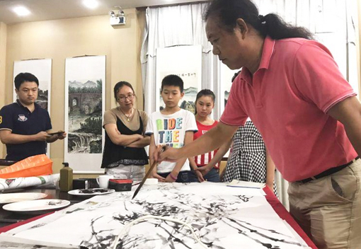 《秦长宝书画创作基地》揭牌暨藏品品鉴交流会