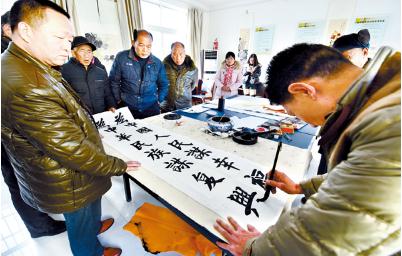 常袋镇：举办书法笔会“喜迎新时代”
