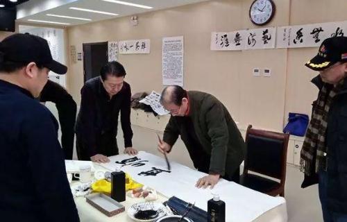 市南区老年文化协会举办“走进新时代元宵节笔会”