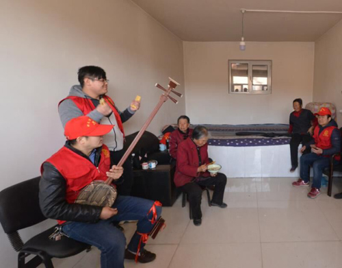 神南红柳林矿业公司青年志愿者公益暖心之旅