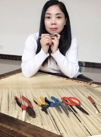 李静：为马未都编过藤席，国博家具也经过她的手