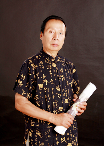 郭信民