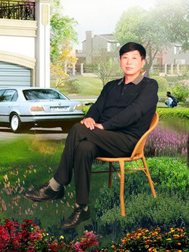 何永青 何永青
