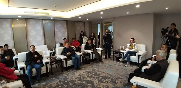 全国书画名家交流展在新疆大漠画语美术馆开展