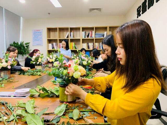 中建钢构福建分公司女神节精彩上线